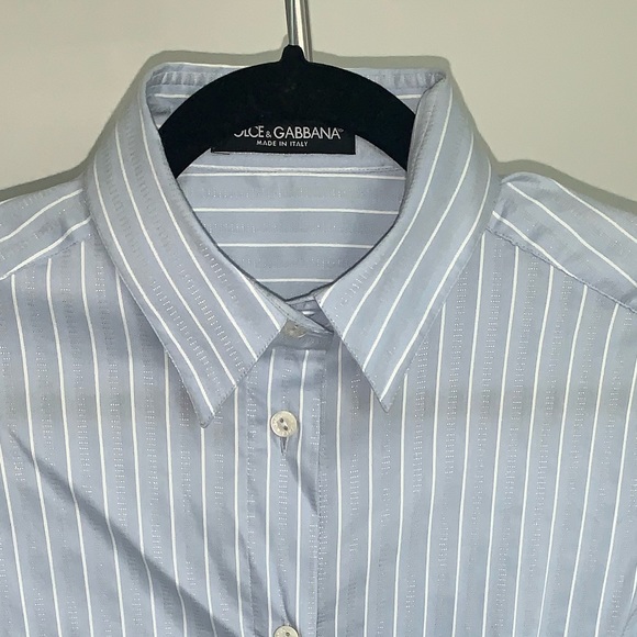 Button down - Picture 2 of 4